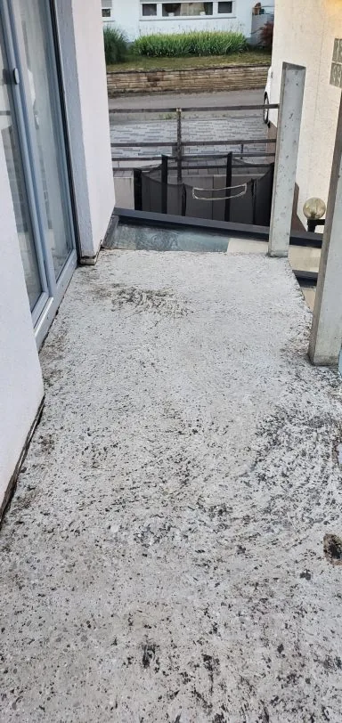 Bitumen auf Balkon mit Trockeneis entfernt (Bild 6)